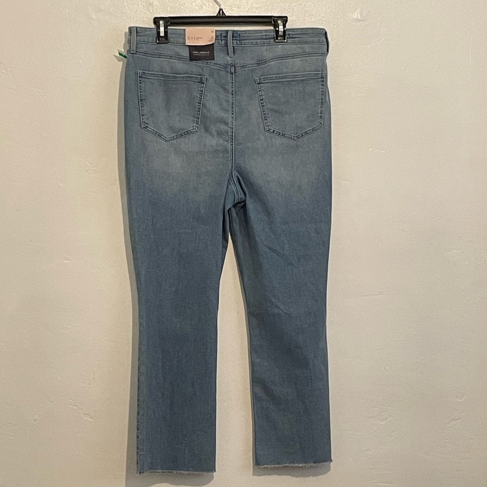 NYDJ Woman Slim Bootcut Raw Fray Jeans Size: 16 - Picture 3 of 9